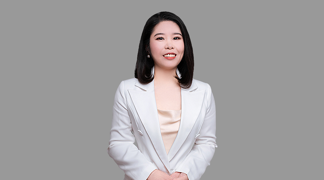 周春華.jpg